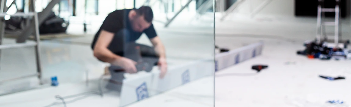 Emergency Commercial Glass Repair in Evanston, Illinois