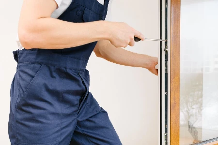 Commercial Glass Door Repair in Evanston, IL
