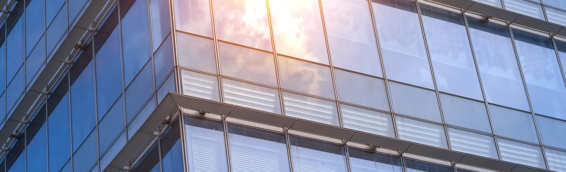 UV-Resistant Glass Experts in Evanston, Illinois