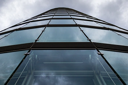 UV-Resistant Glass Experts in Evanston, Illinois]